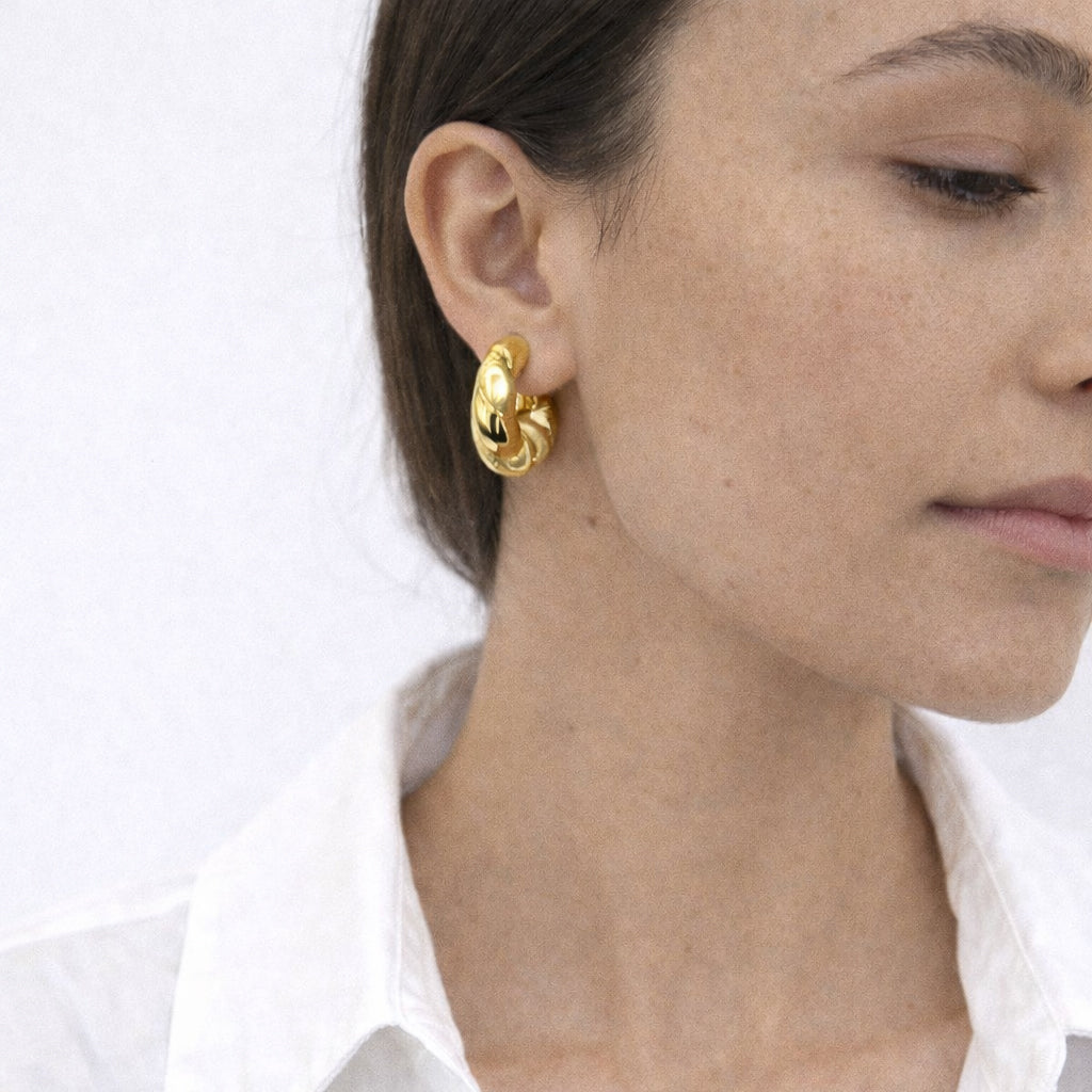 Croissant Hoops Gold